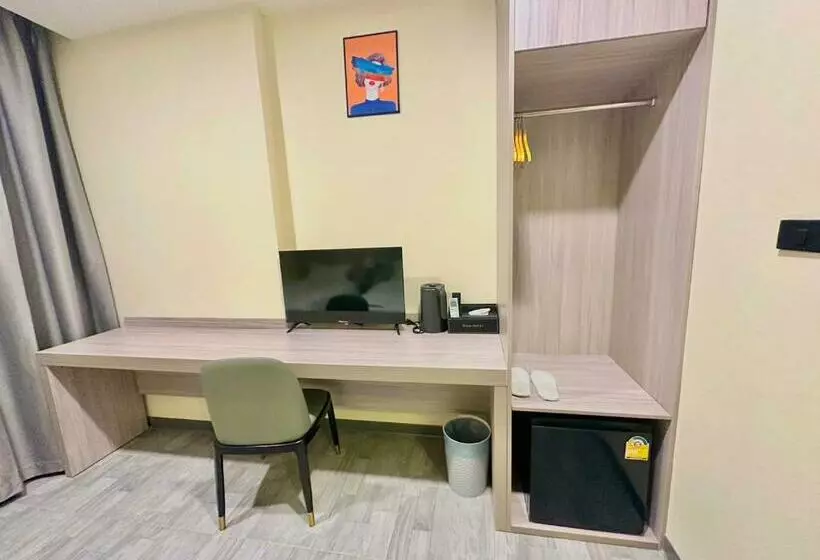 ユースホステル Nona Hotel, Bangkok