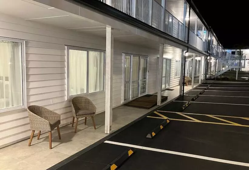 هتل Newina Rotorua