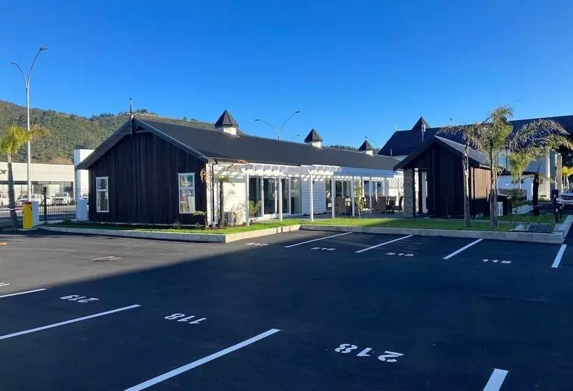 هتل Newina Rotorua