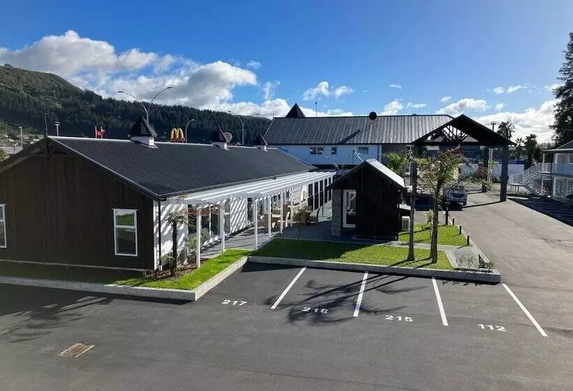 هتل Newina Rotorua