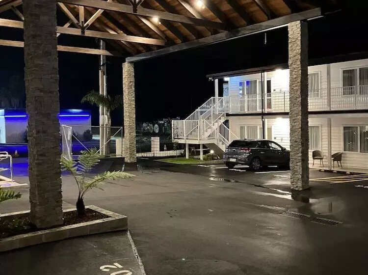 هتل Newina Rotorua