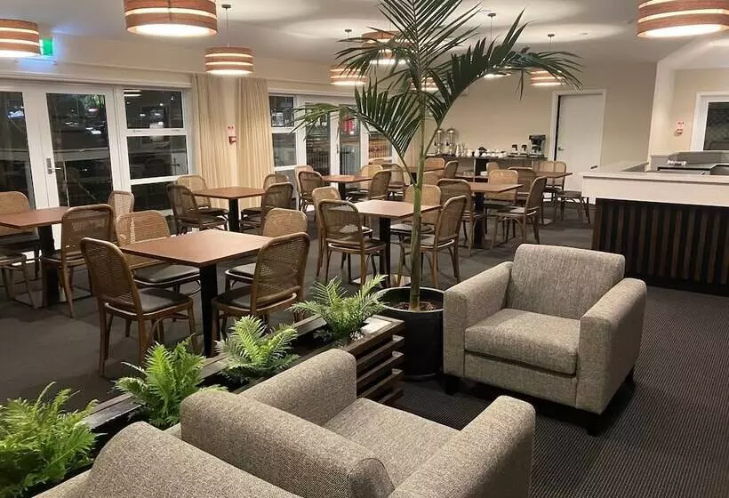 هتل Newina Rotorua