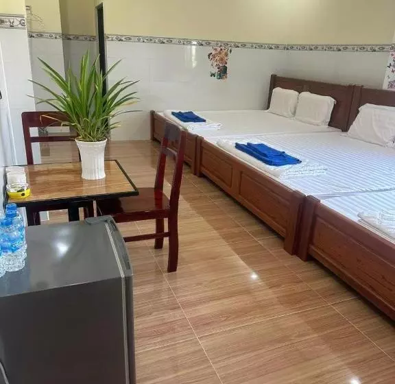 هتل Nhà Nghỉ Thanh Xuân