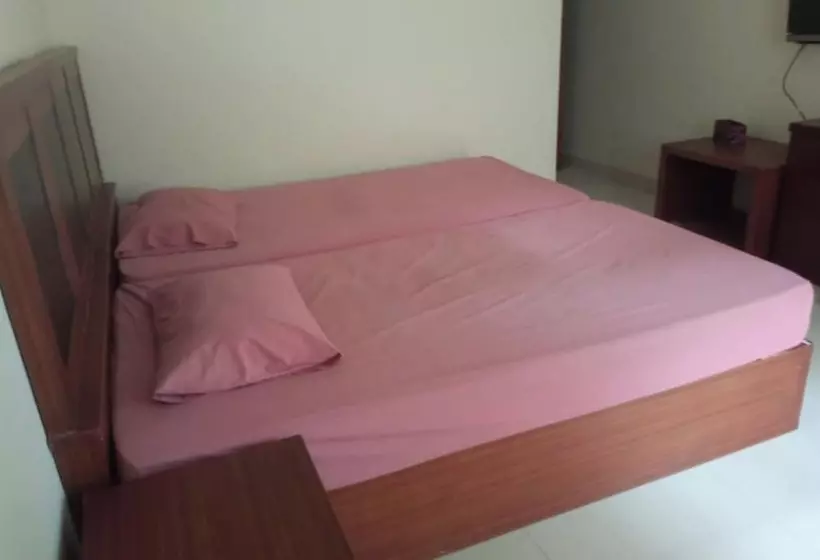 Hotelli Oyo 92696 Bahagia Homestay Syariah