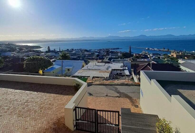 ペンション Ana S Place Apartments