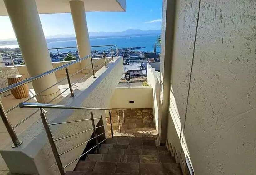 پانسیون Ana S Place Apartments