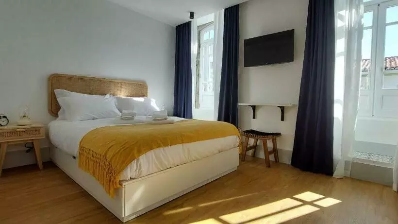 Angra Heritage   City Center Hostel