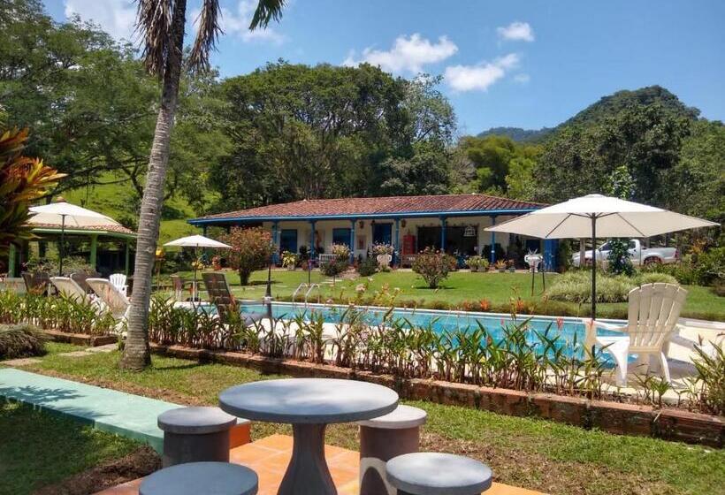 בית מלון כפרי Hacienda San Francisco