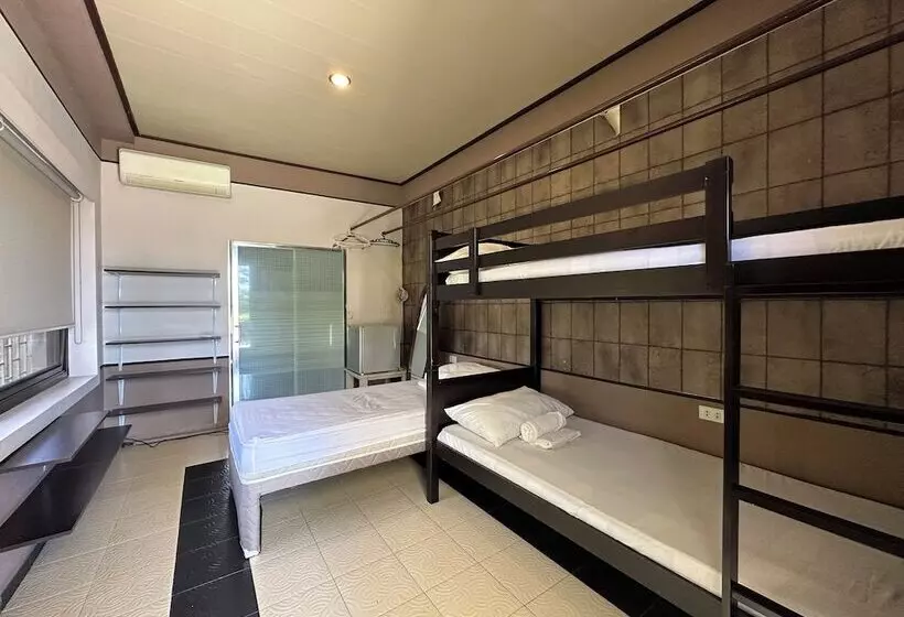 Hotelli Tugsaw Resort