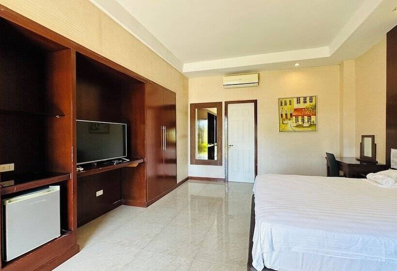 ホテル Tugsaw Resort