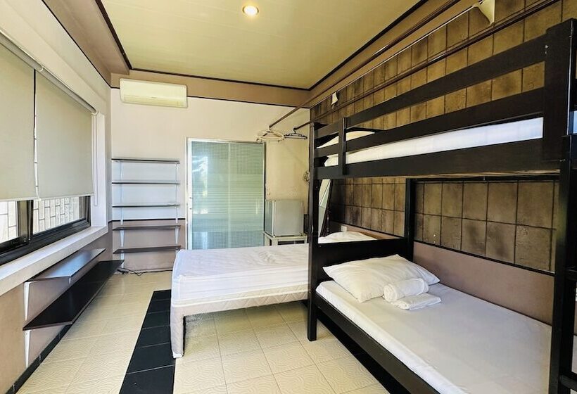 ホテル Tugsaw Resort