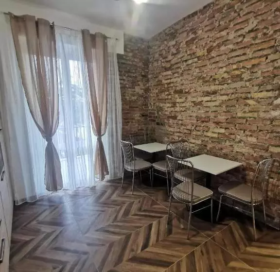 Aamiaismajoitus (B&B) Fraborgo