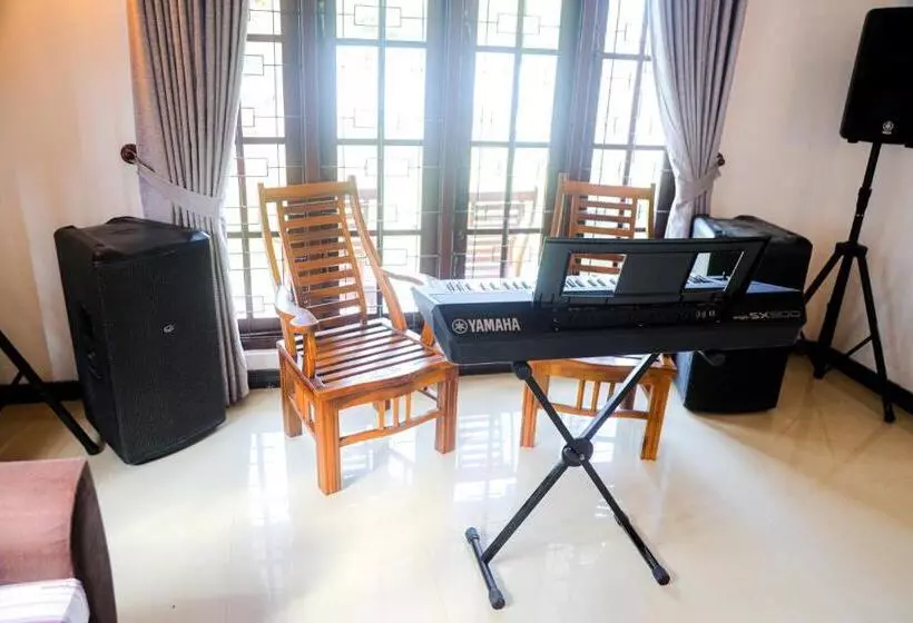 Hotelli Villana Villa Bentota