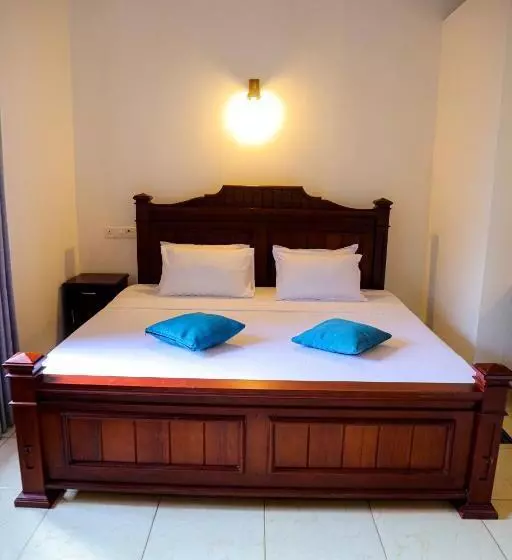 Hotelli Villana Villa Bentota