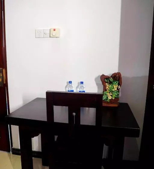 Hotelli Villana Villa Bentota