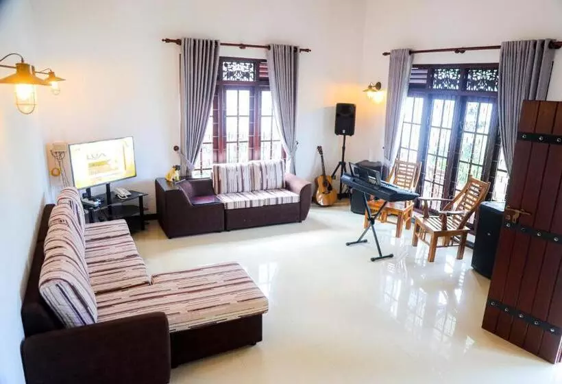 Hotelli Villana Villa Bentota