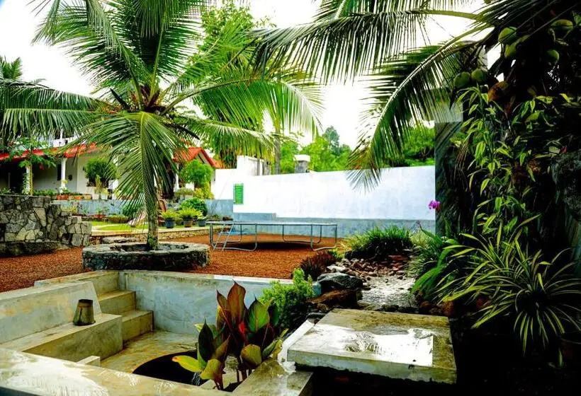 ホテル Villana Villa Bentota