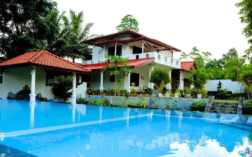 ホテル Villana Villa Bentota