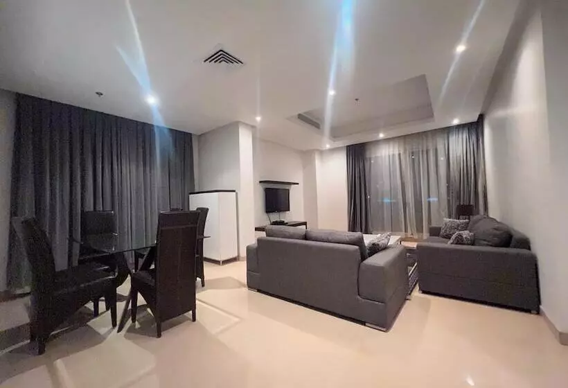 Hotelli White Luxury Suite