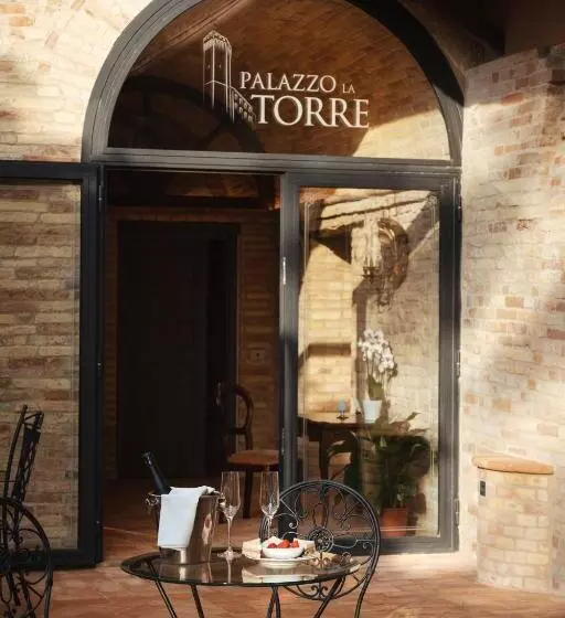 ペンション Palazzo La Torre