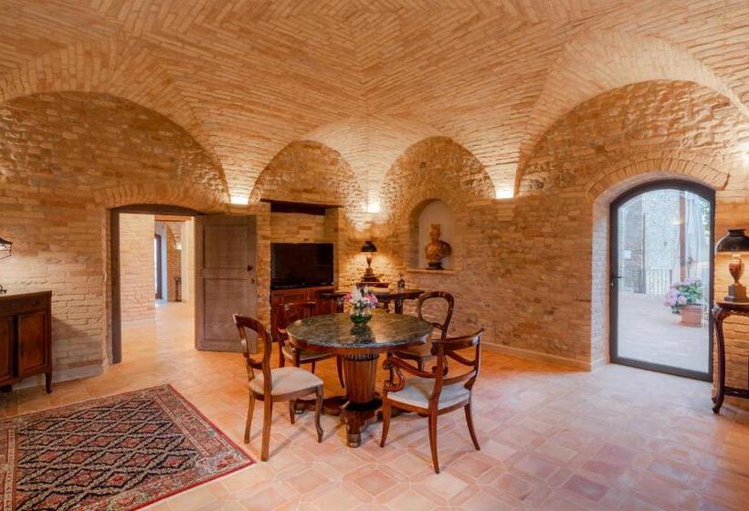 ペンション Palazzo La Torre