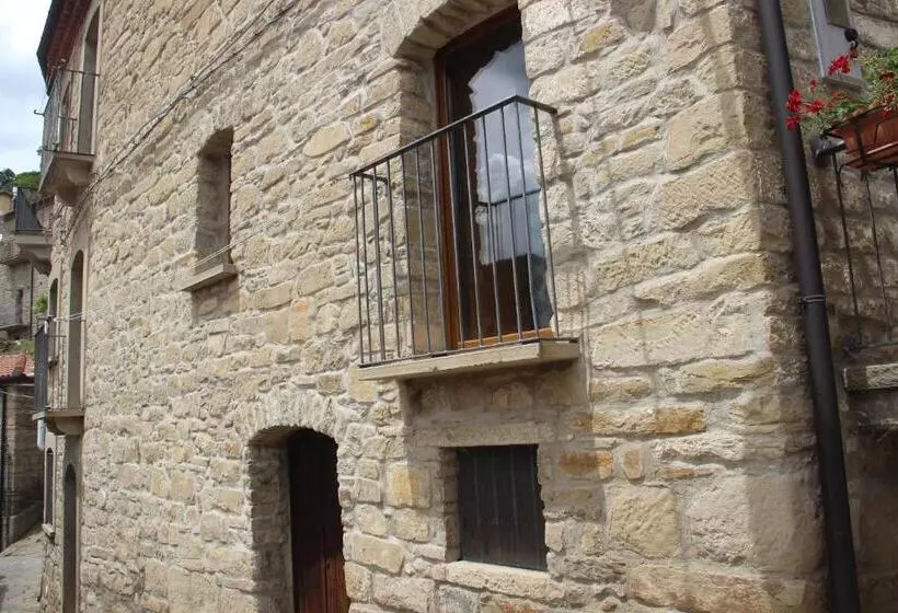 Majatalo Casa Vacanze Sud E Magia