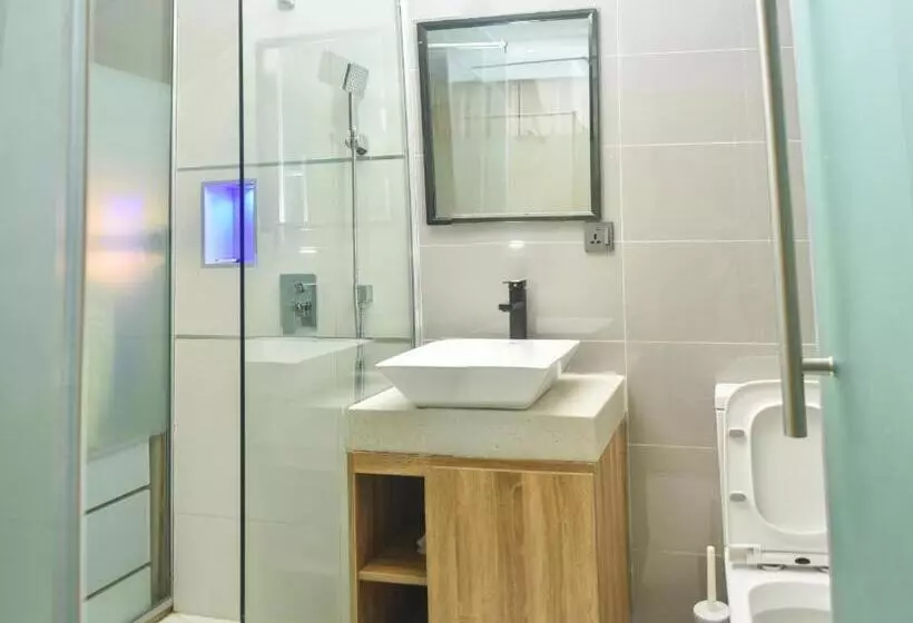 هتل C. Apartments Annex