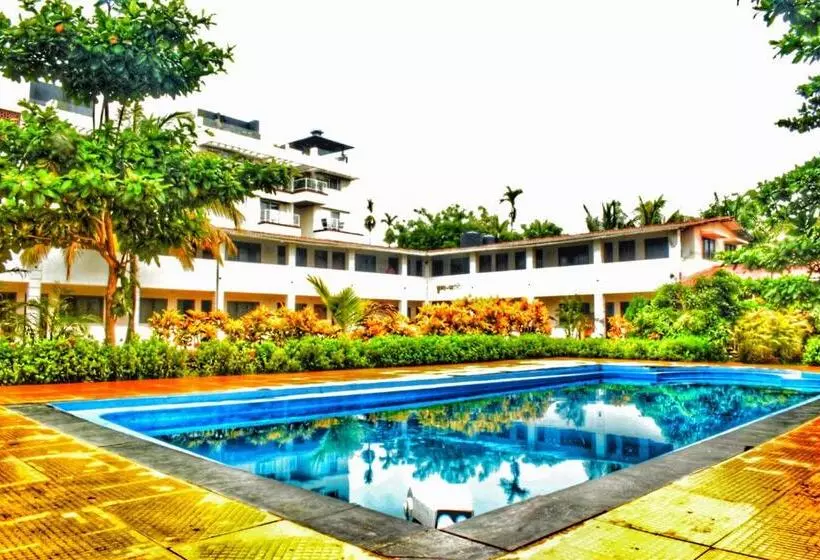 Hotelli Opulence Resort Awas Alibaug