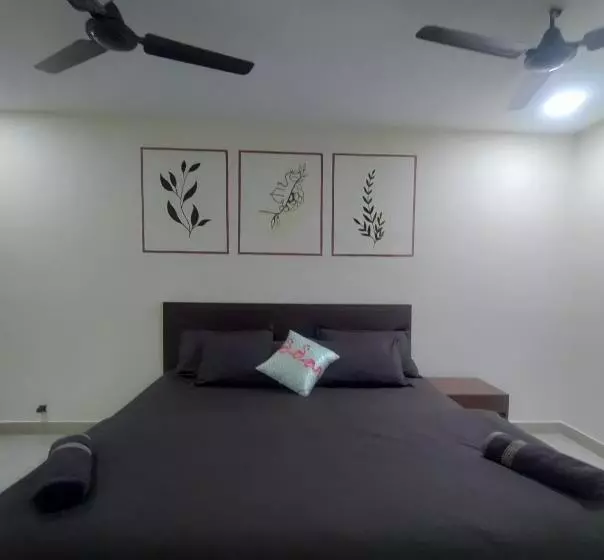 Hotelli Opulence Resort Awas Alibaug