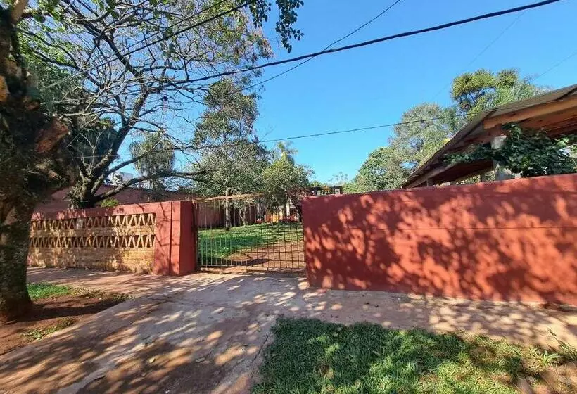 Bungalow Hostel Iguazú