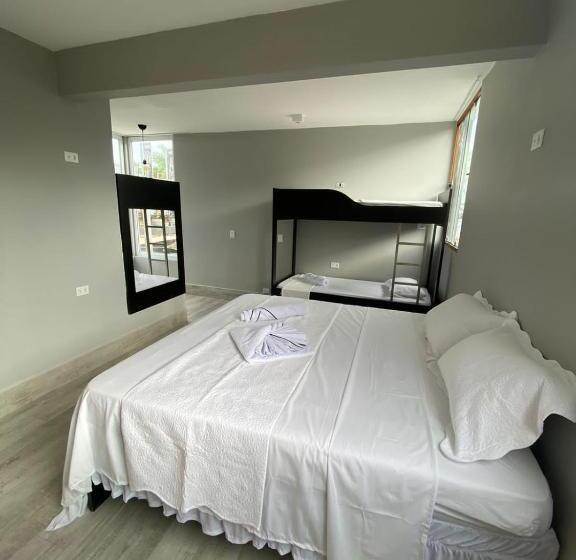 酒店 Enseada Beach