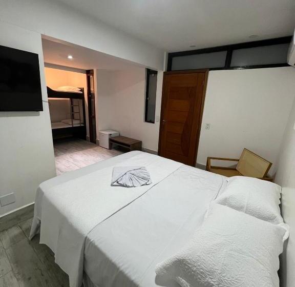 酒店 Enseada Beach