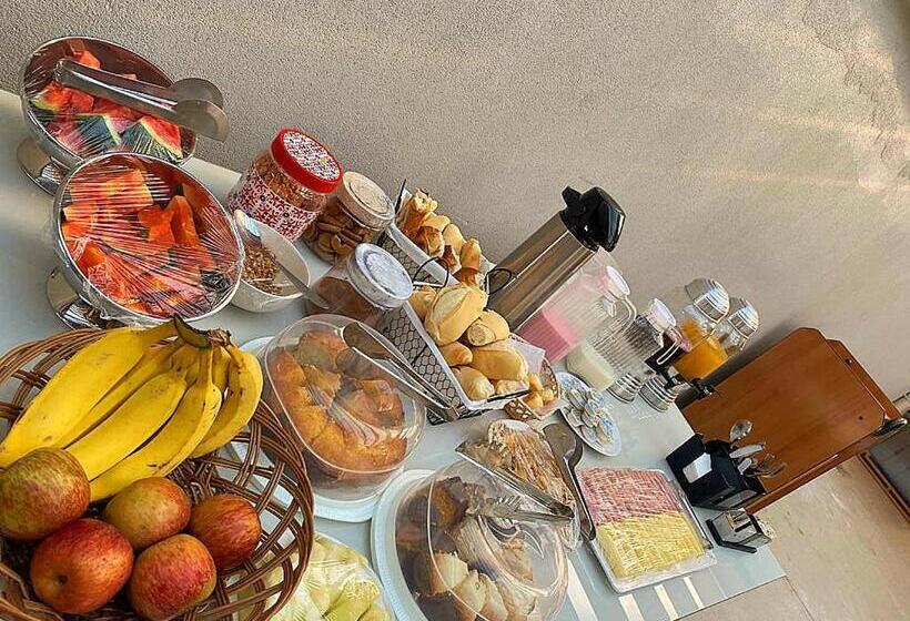 酒店 Enseada Beach