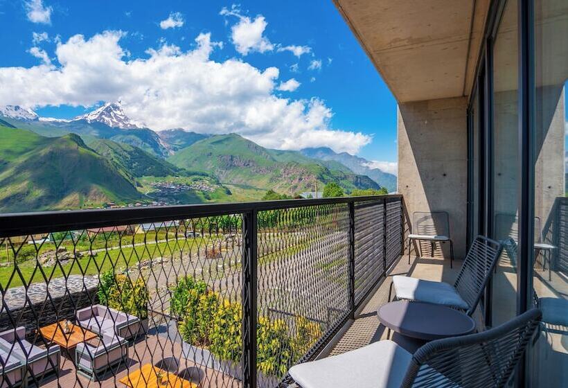 호텔 Step Inn   Kazbegi
