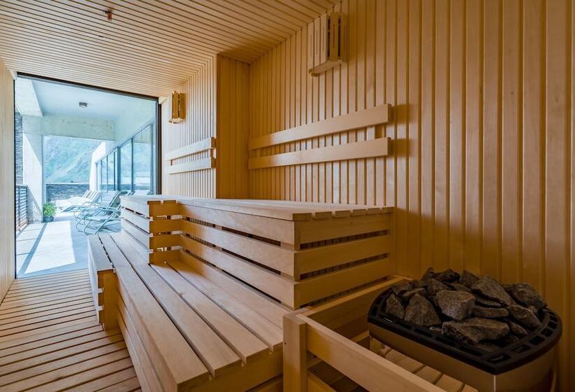 호텔 Step Inn   Kazbegi