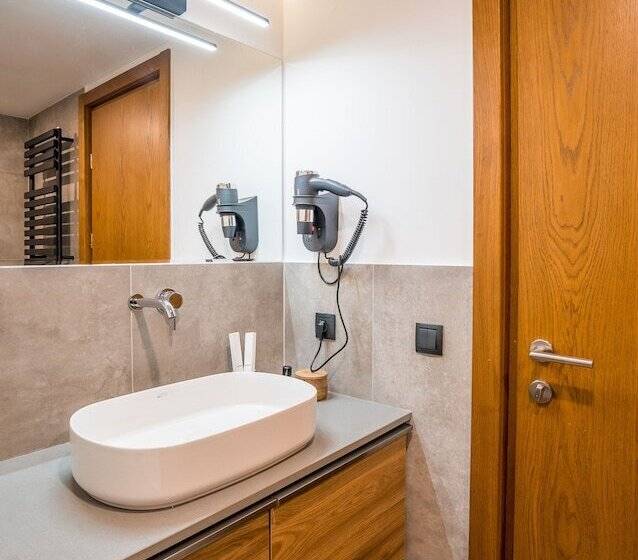 호텔 Step Inn   Kazbegi