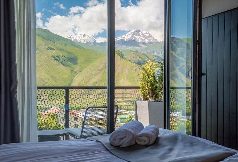 호텔 Step Inn   Kazbegi