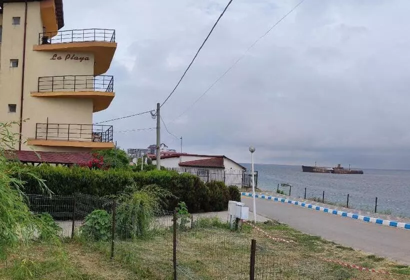 پانسیون Vila La Playa