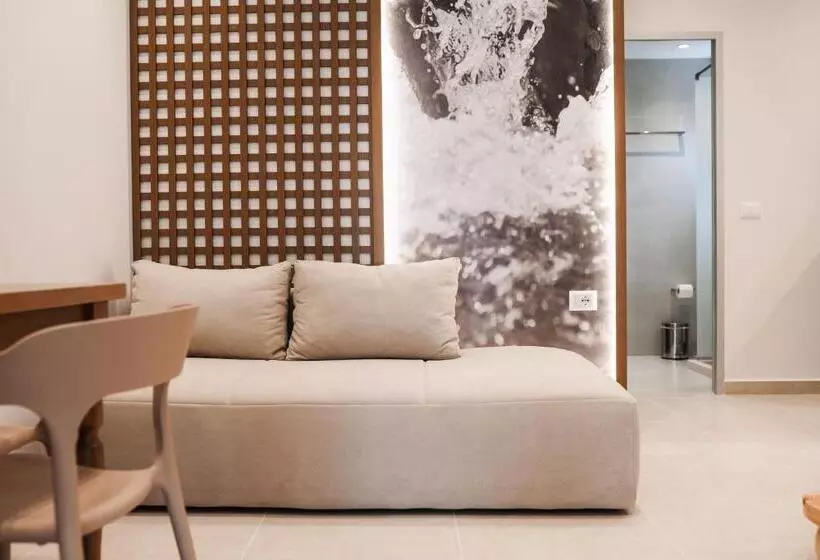 Stefaneli Studios