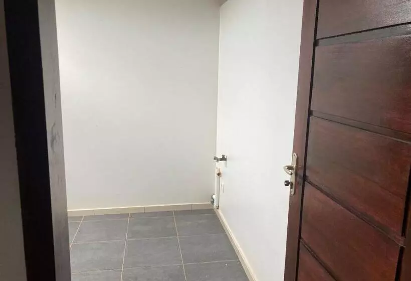 هتل La Villa Morena