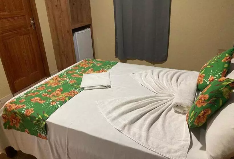 هتل La Villa Morena