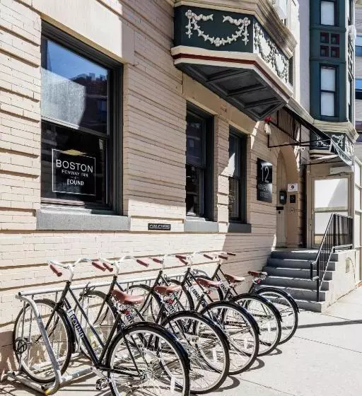 Boston Fenway Inn By Found