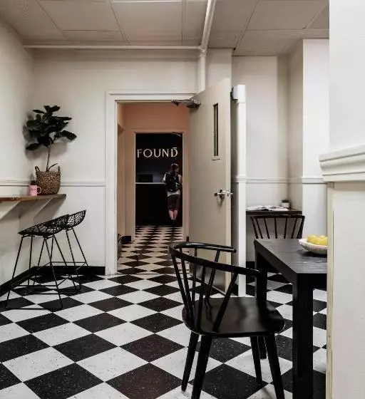 Boston Fenway Inn By Found