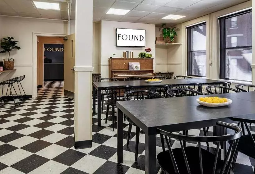 Boston Fenway Inn By Found