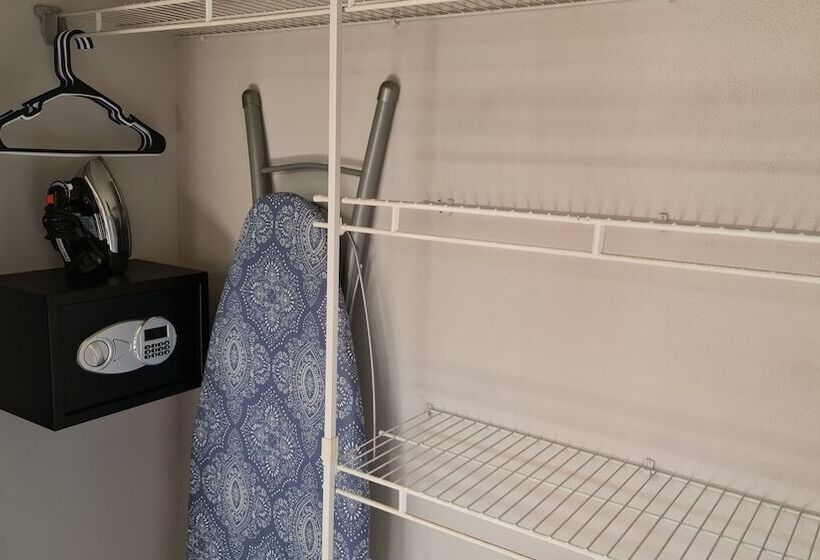 Casa Pinto Guest Apartments