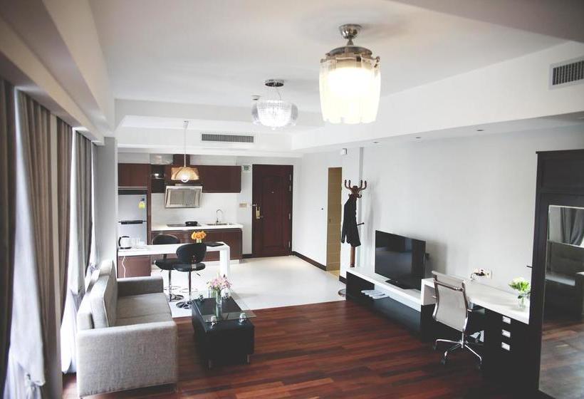 Отель Essence Phnom Penh