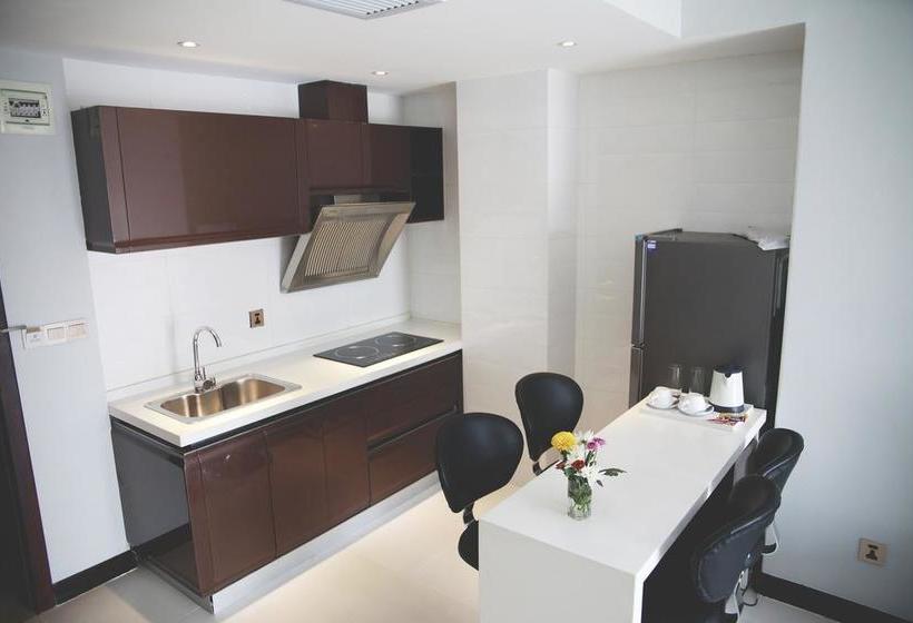 Отель Essence Phnom Penh