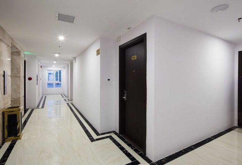 هتل Balcony Nha Trang