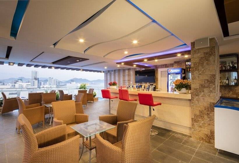 هتل Balcony Nha Trang