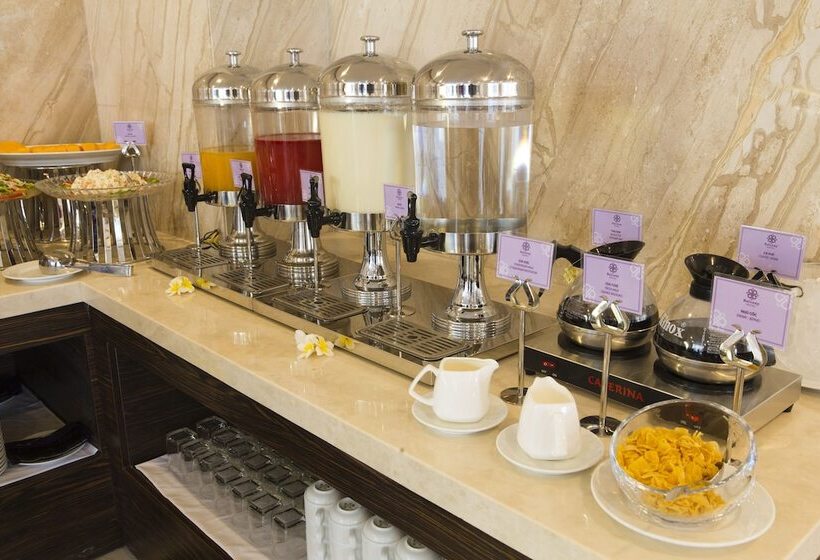 هتل Balcony Nha Trang